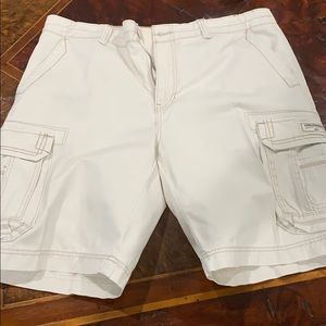 Unionbay cargo shorts size 38